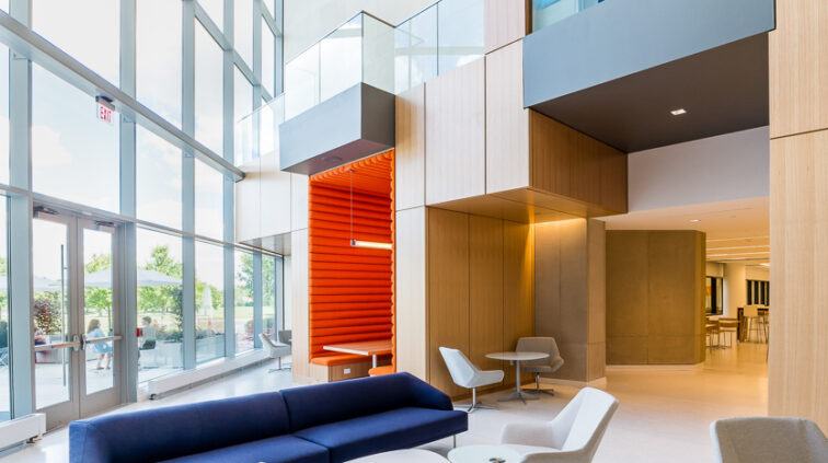 Interior photo of the OCLC Atrium in Columbus, Ohio.